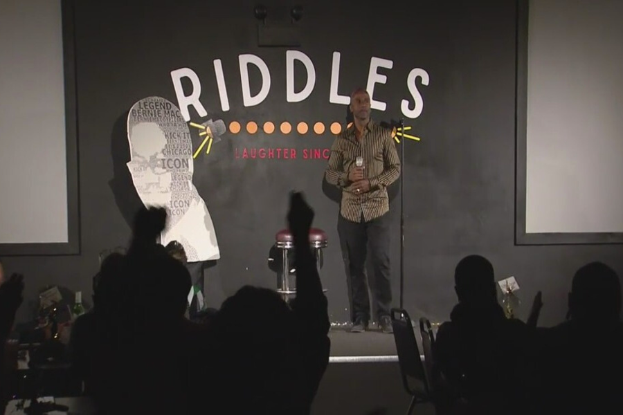 Riddles Comedy Club