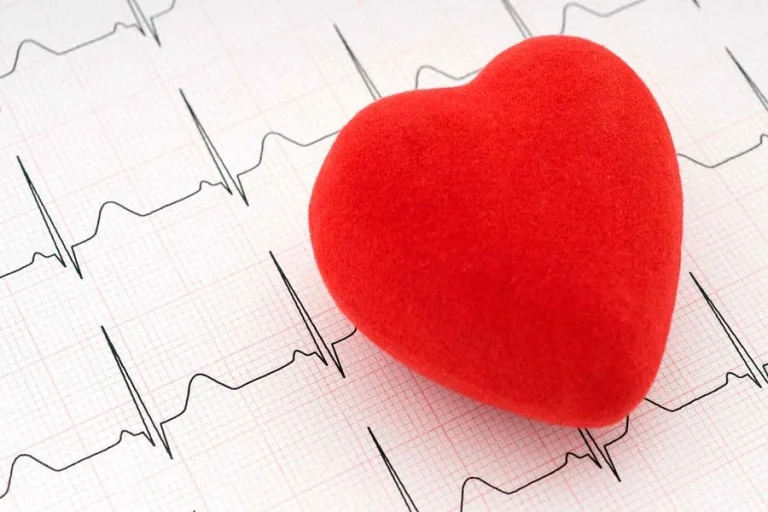 Health Experts Warn About New Lifestyle Risks Today